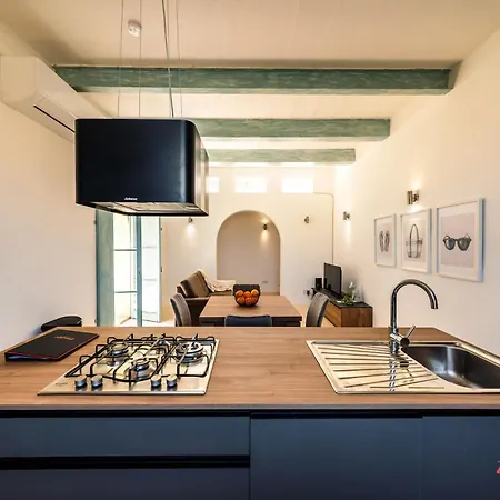 Taz Zuzu, The Gozo Retreat For Dreamers & Doers