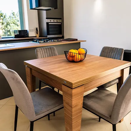 Taz Zuzu, The Gozo Retreat For Dreamers & Doers * Sannat